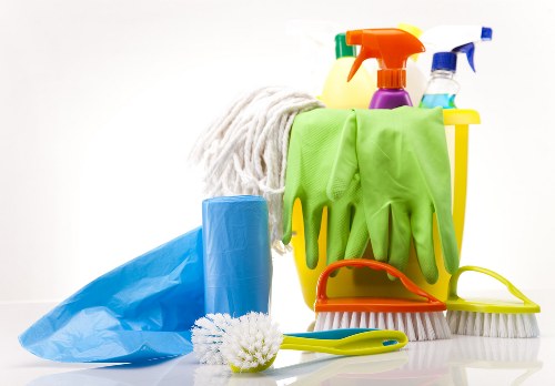 Deep cleaning and stain removal for carpets in Longford